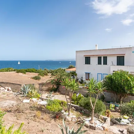 Casa Leo Holiday home